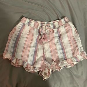 comfy striped ruffle shorts